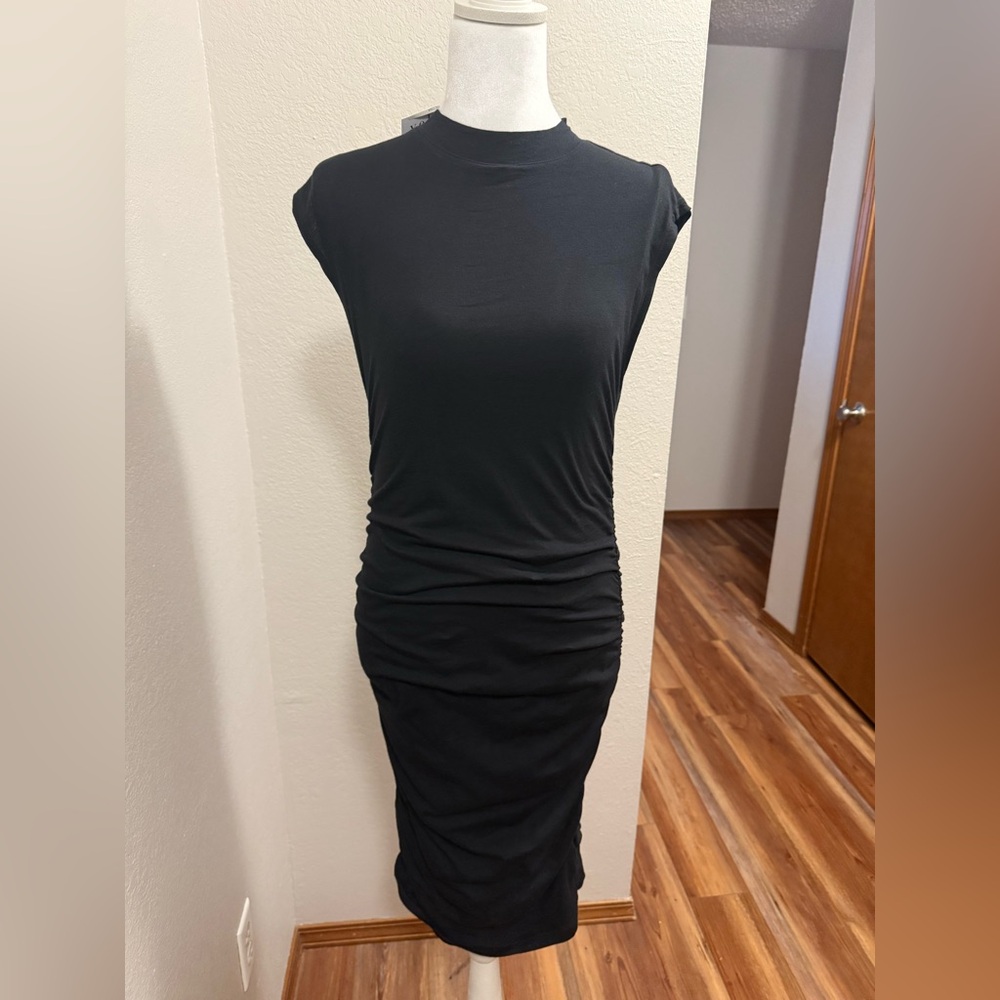 Velvet by Graham & Spencer Elegant Black Ruched Dress Medium